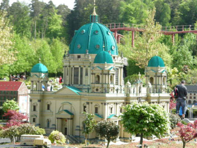legoland2.jpg
